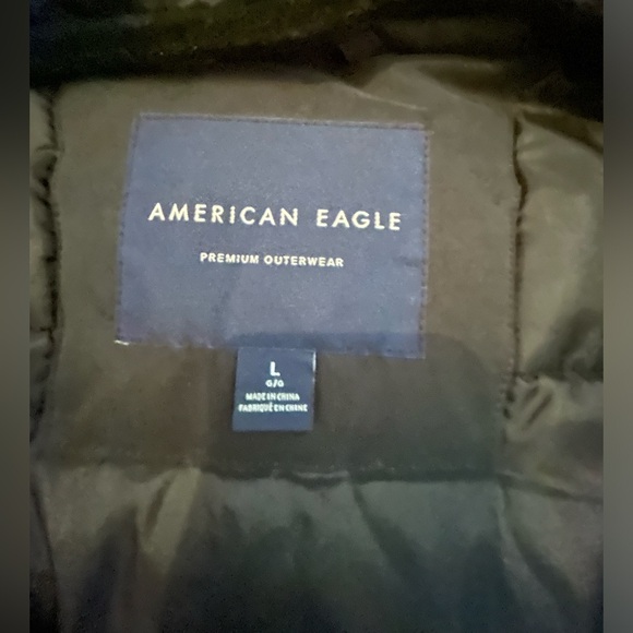 American Eagle Premium Outerwear Size Large Thick Jacket with Fur Hood - Picture 3 of 4